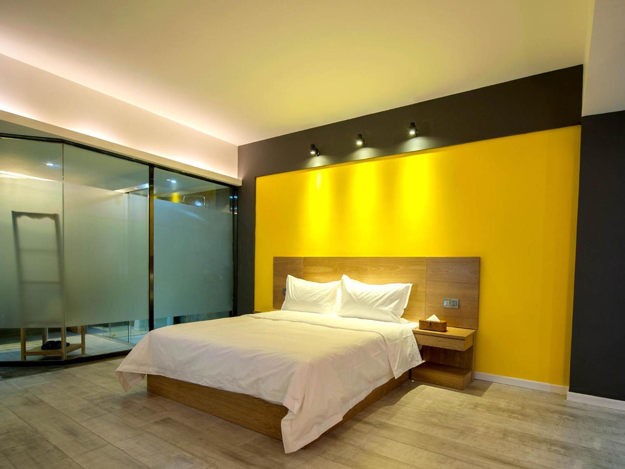 Boutique Of Meditation With Cuisine & Night View, Exit 2 Liujiatai Station Line 9 Chongqing Exterior photo