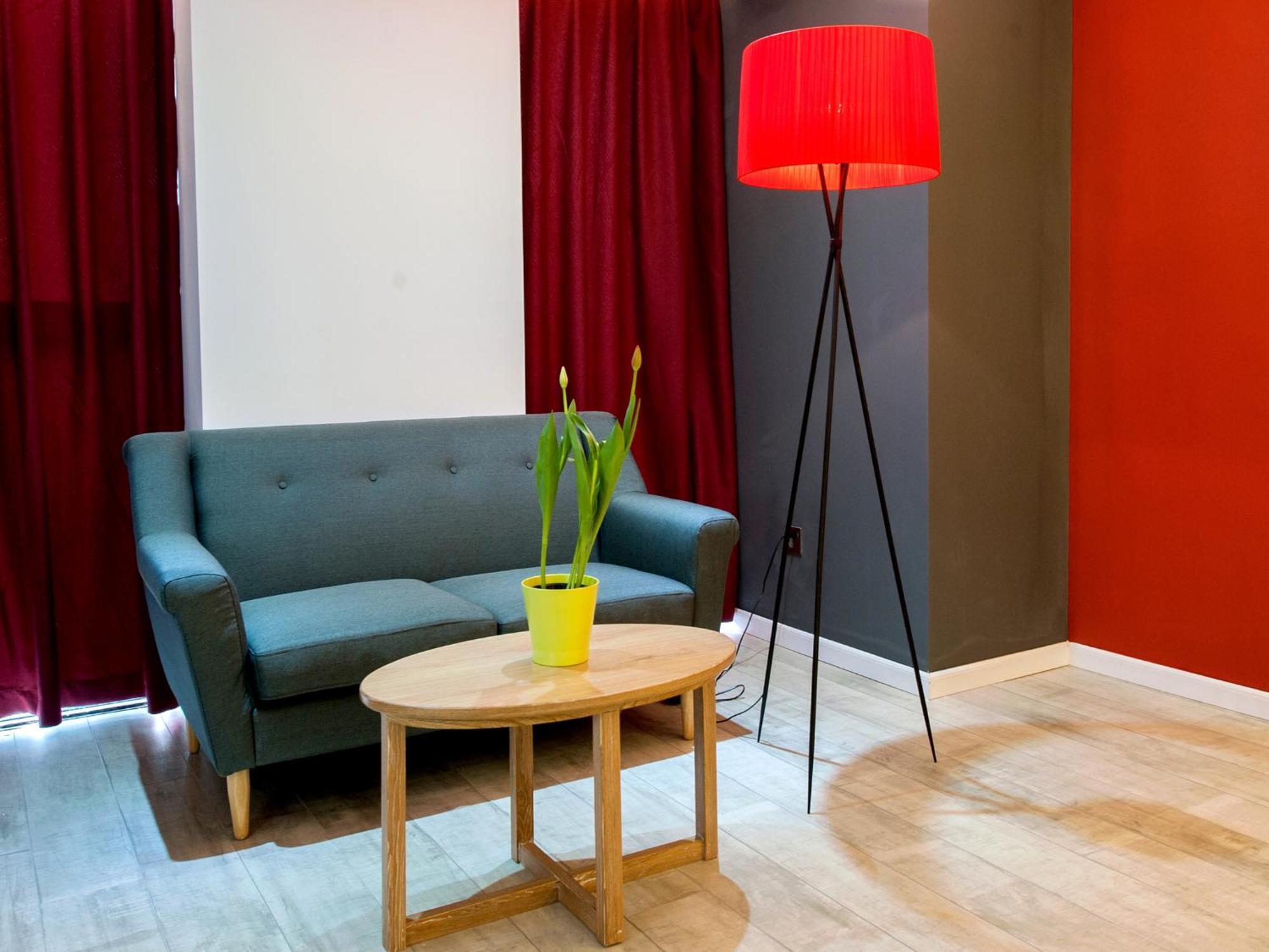 Boutique Of Meditation With Cuisine & Night View, Exit 2 Liujiatai Station Line 9 Chongqing Room photo