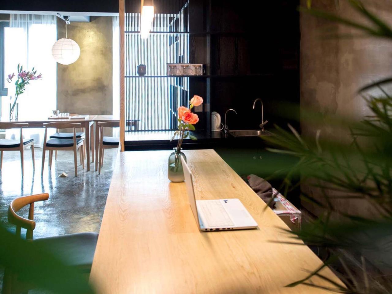 Boutique Of Meditation With Cuisine & Night View, Exit 2 Liujiatai Station Line 9 Chongqing Exterior photo